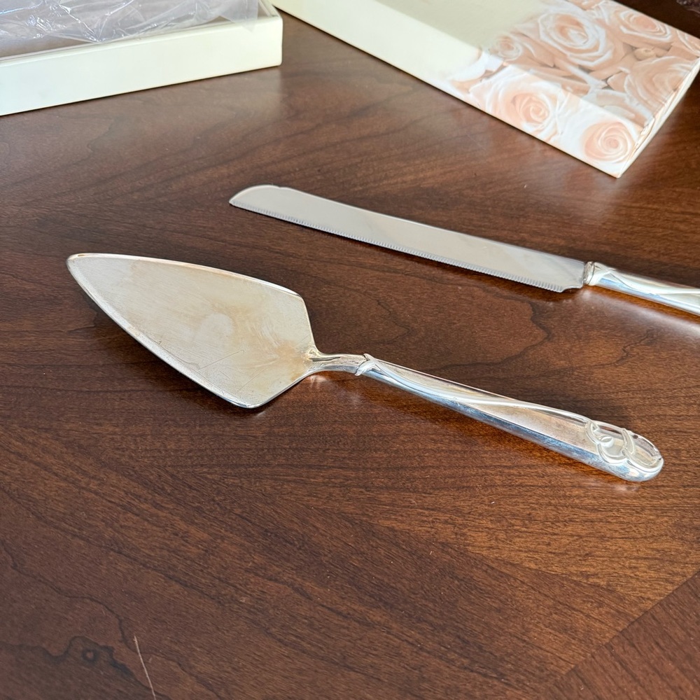 Vintage Lenox Forevermore 2-Piece Set Wedding Cake Dessert Serving Utensils - Picture 4 of 11